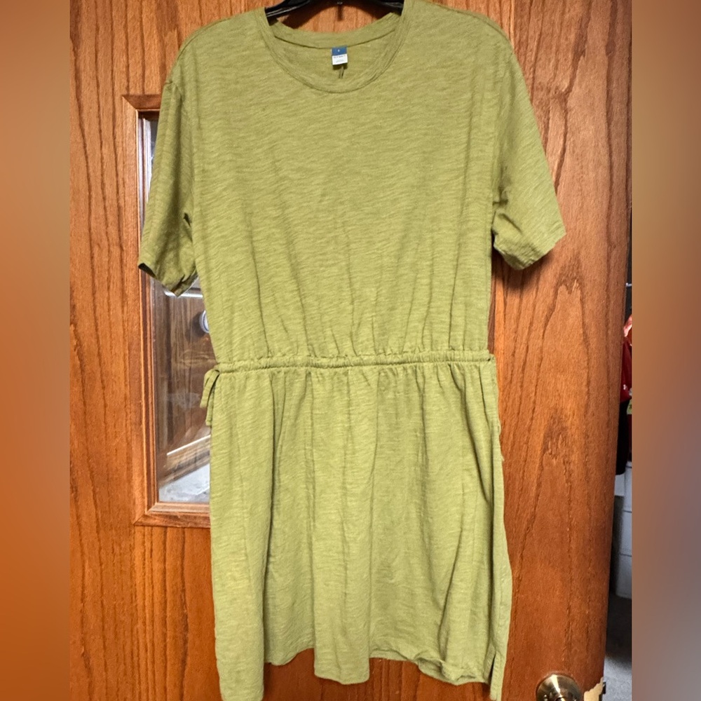 Old Navy Sage Green Crewneck Dress